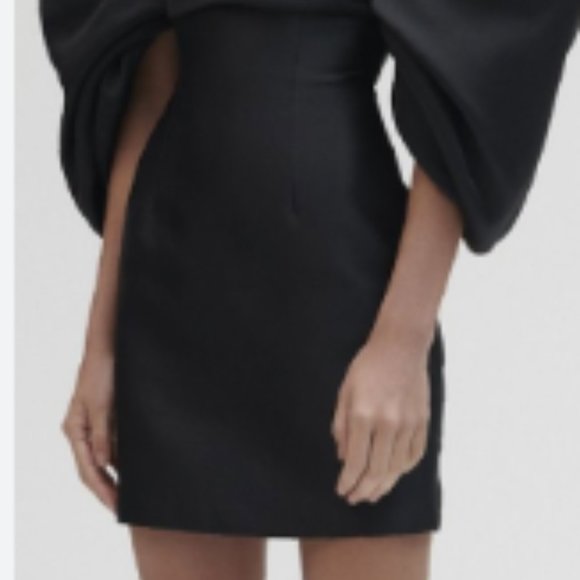 NEVER-WORN Solace London Elina Black Mini Off-Shoulder Dress - Picture 3 of 4